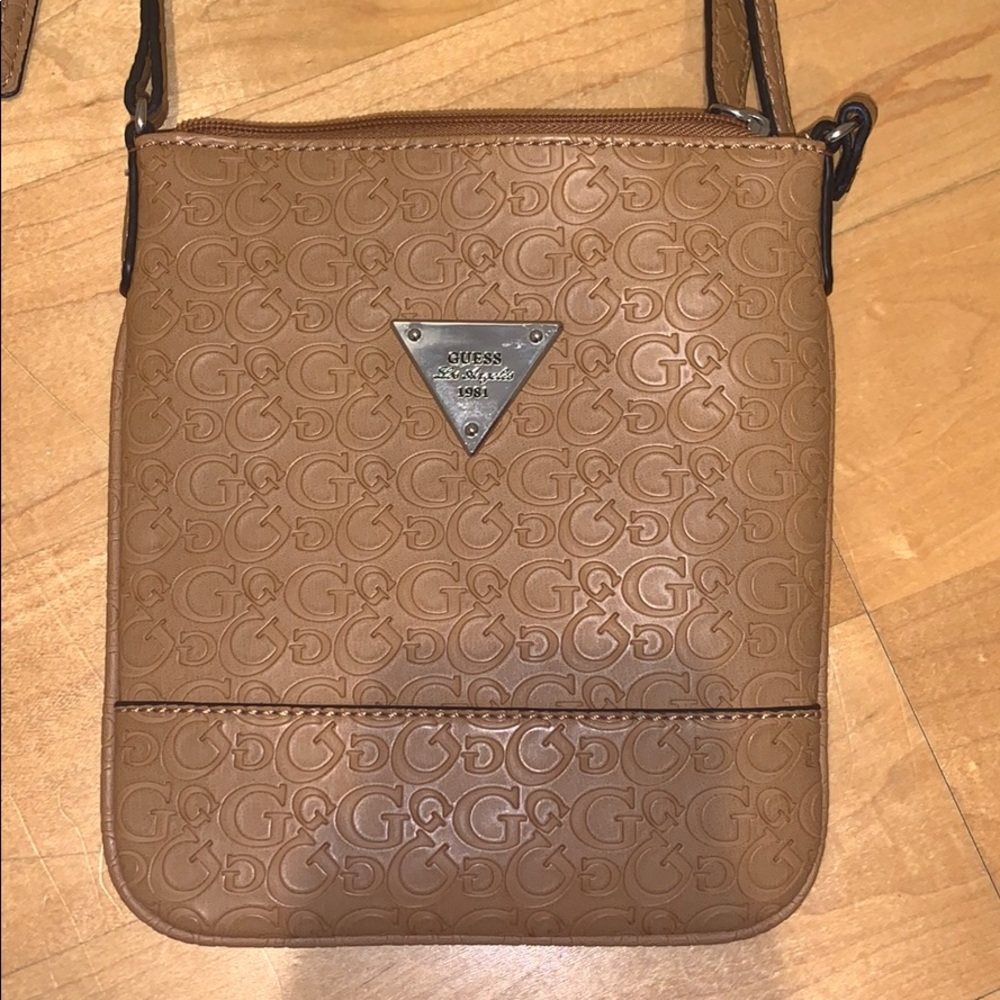 Guess crossbody bag